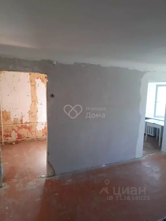 3-к кв. Волгоградская область, Волгоград Богунская ул., 28 (41.7 м) - Фото 0