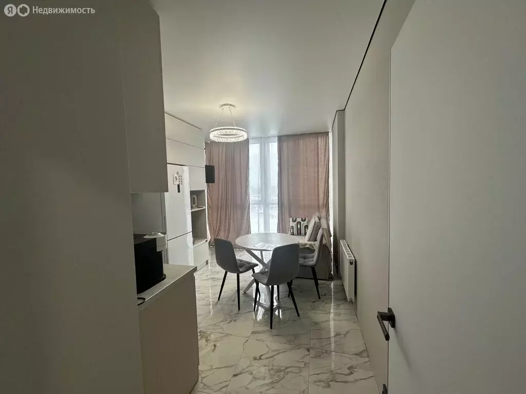 1-комнатная квартира: Молодёжное, Парковая улица, 2 (35 м) - Фото 2