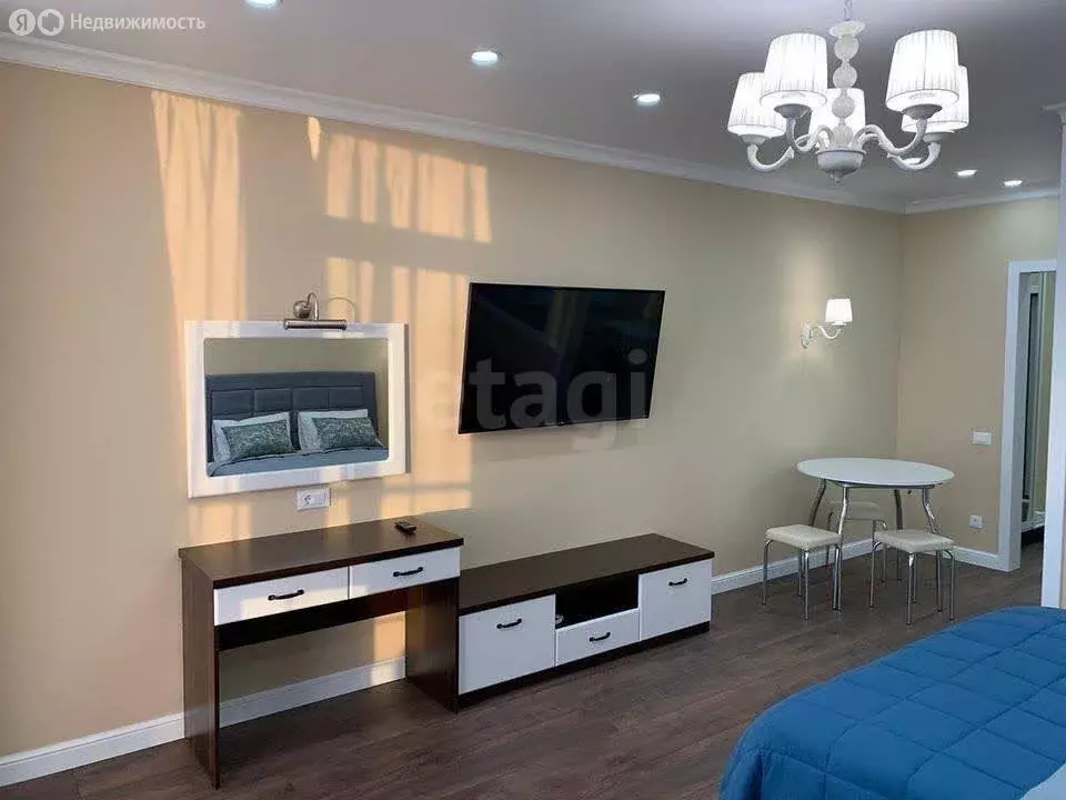 Квартира-студия: Севастополь, Парковая улица, 7 (45 м) - Фото 1