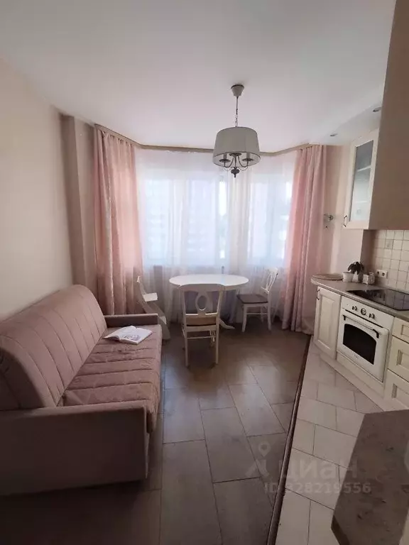 2-к кв. Московская область, Балашиха Изумрудный кв-л, 9 (62.0 м) - Фото 1