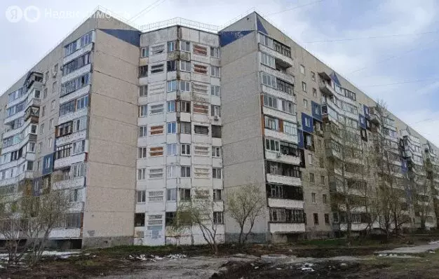 2-комнатная квартира: Тюмень, улица Монтажников, 17 (33.7 м) - Фото 1