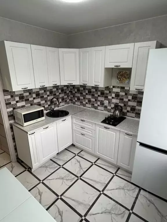 1-к кв. Краснодарский край, Новороссийск Волгоградская ул., 38 (29.5 ... - Фото 0