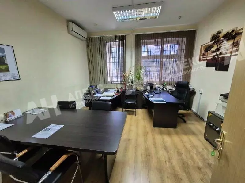 Помещение свободного назначения в Москва ул. Кедрова, 21К1 (1252 м) - Фото 1