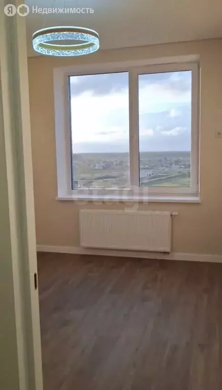 2-комнатная квартира: Тюмень, улица Новосёлов, 98 (58.5 м) - Фото 2