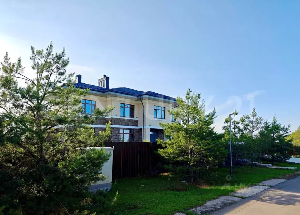 Дом в Москва д. Милюково, ул. Радужная (316 м) - Фото 0