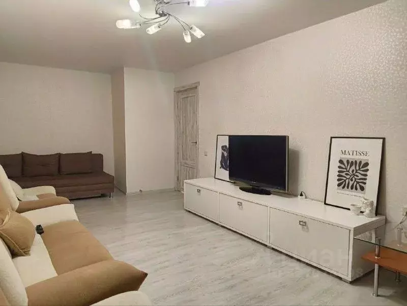 2-к кв. Башкортостан, Уфа ул. Аксакова, 7 (56.0 м) - Фото 1