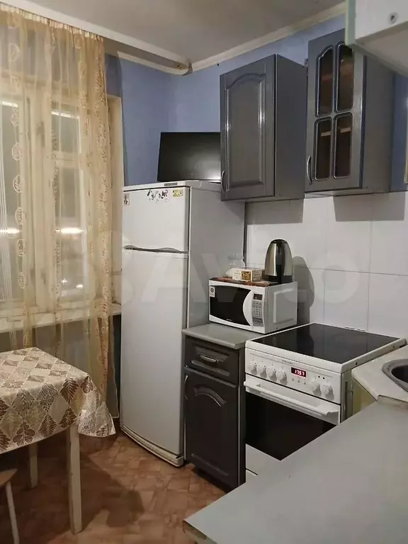1-к. квартира, 30 м, 4/8 эт. - Фото 0