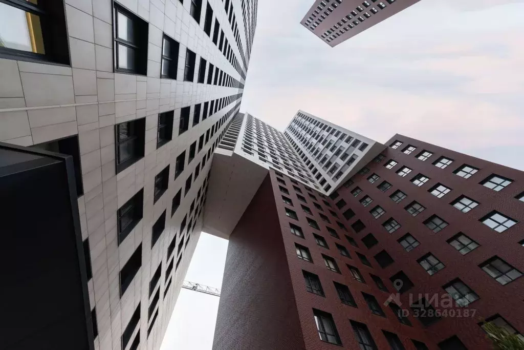 3-к кв. Москва ул. Петра Алексеева, 14 (67.3 м) - Фото 1