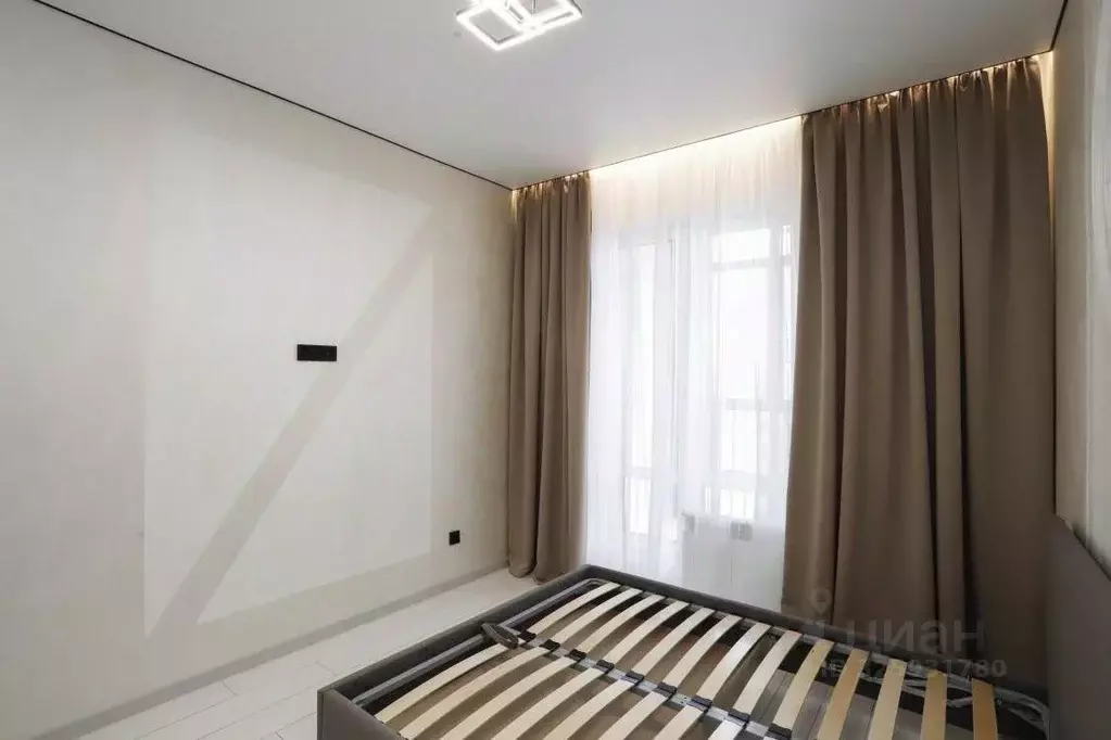 1-к кв. Иркутская область, Иркутск Гусарская тер., 1 (40.4 м) - Фото 2