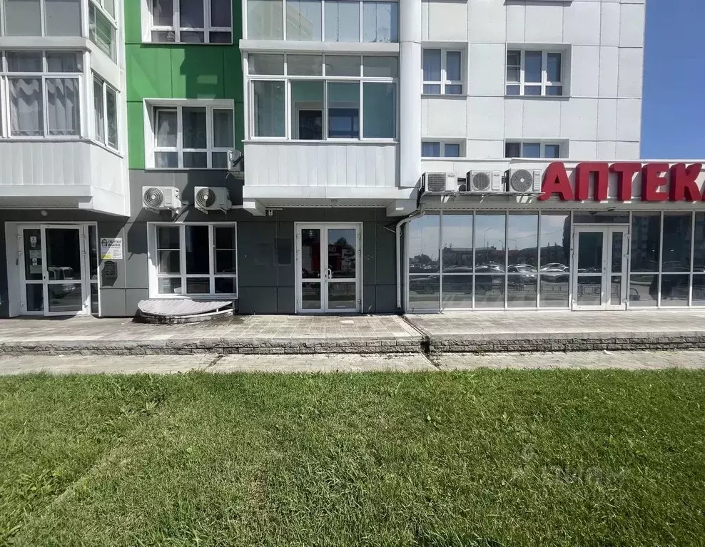Помещение свободного назначения в Алтайский край, Барнаул просп. ... - Фото 1