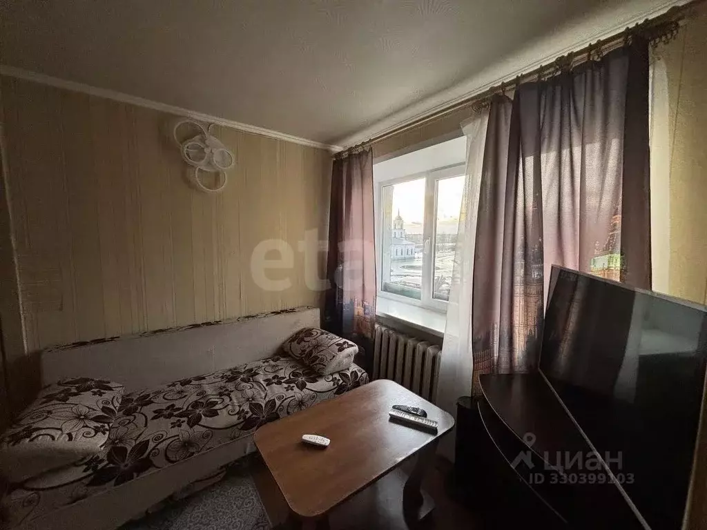 2-к кв. Псковская область, Остров ул. Ленина, 3 (40.1 м) - Фото 1