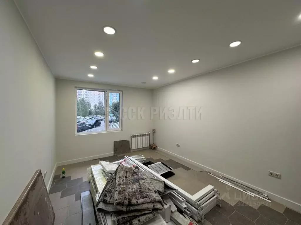 Помещение свободного назначения в Московская область, Красногорск бул. ... - Фото 1