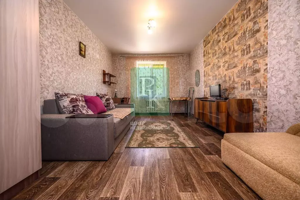 Комната 16,8 м в 1-к., 1/2 эт. - Фото 0