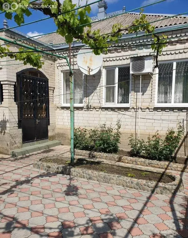 Дом в Курганинск, Партизанская улица (100 м) - Фото 1