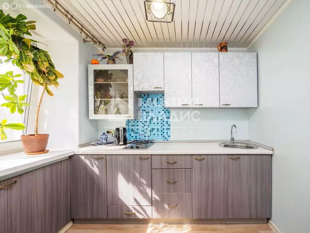 2-комнатная квартира: Омск, проспект Мира, 53 (44.5 м) - Фото 1