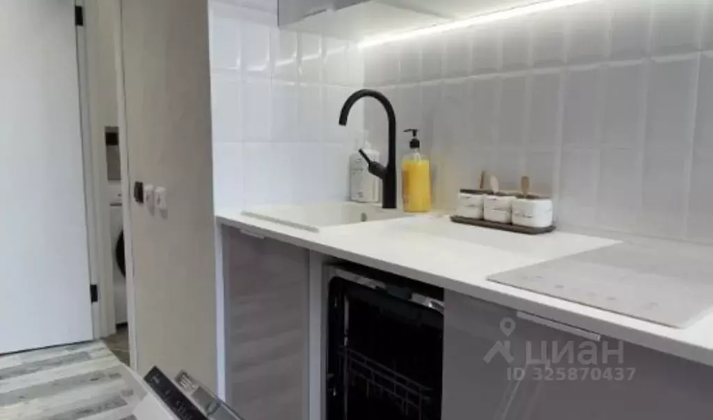 Студия Москва ул. Петра Алексеева, 14 (23.6 м) - Фото 2