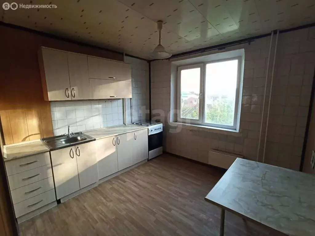 4-комнатная квартира: Яблоновский, улица Лаухина, 5 (77 м) - Фото 0