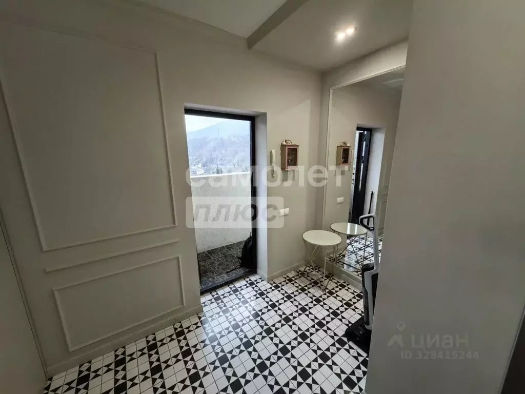 3-к кв. Краснодарский край, Туапсе ул. Калараша, 29 (117.2 м) - Фото 2