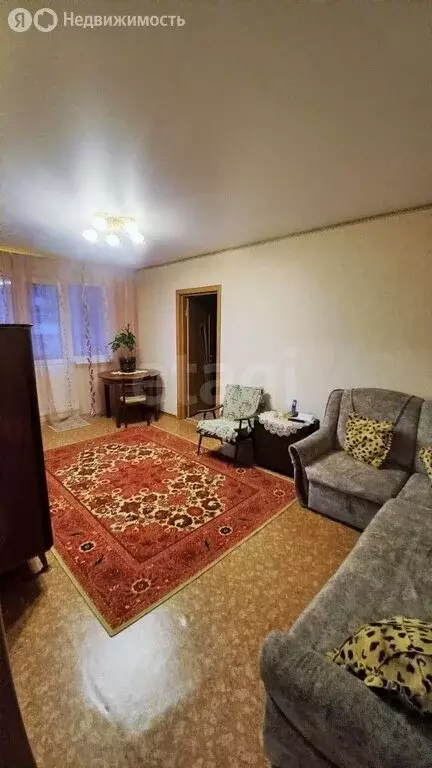 3-комнатная квартира: Саратов, улица имени В.И. Чемодурова, 10 (57 м) - Фото 2