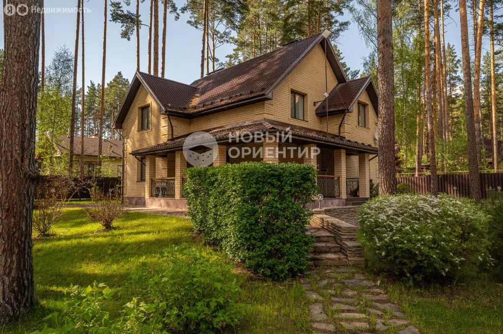 Дом в Свердловская область, Сысертский муниципальный округ, посёлок ... - Фото 0