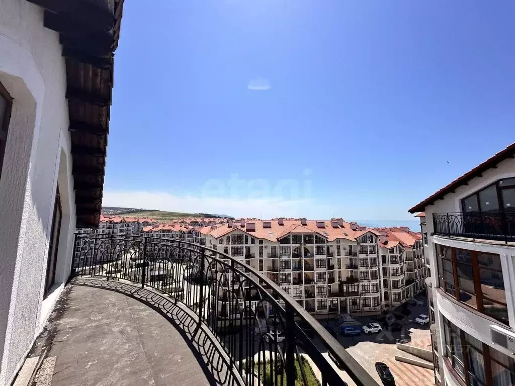 2-к кв. Краснодарский край, Геленджик Крымская ул., 22к4 (64.3 м) - Фото 0
