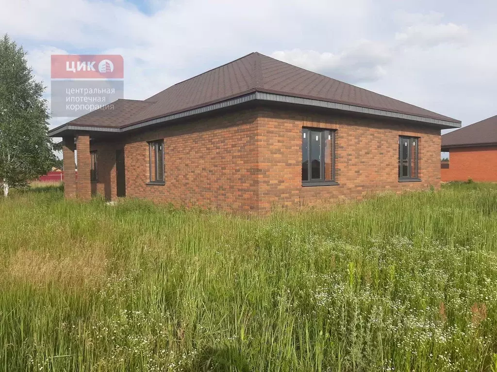 Дом в Рязанская область, Рязанский район, Дубровическое с/пос, с. ... - Фото 1