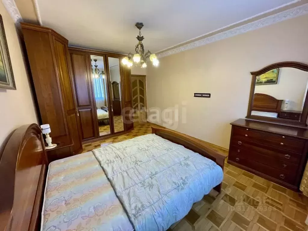 3-к кв. Крым, Симферополь ул. Толстого (77.0 м) - Фото 0