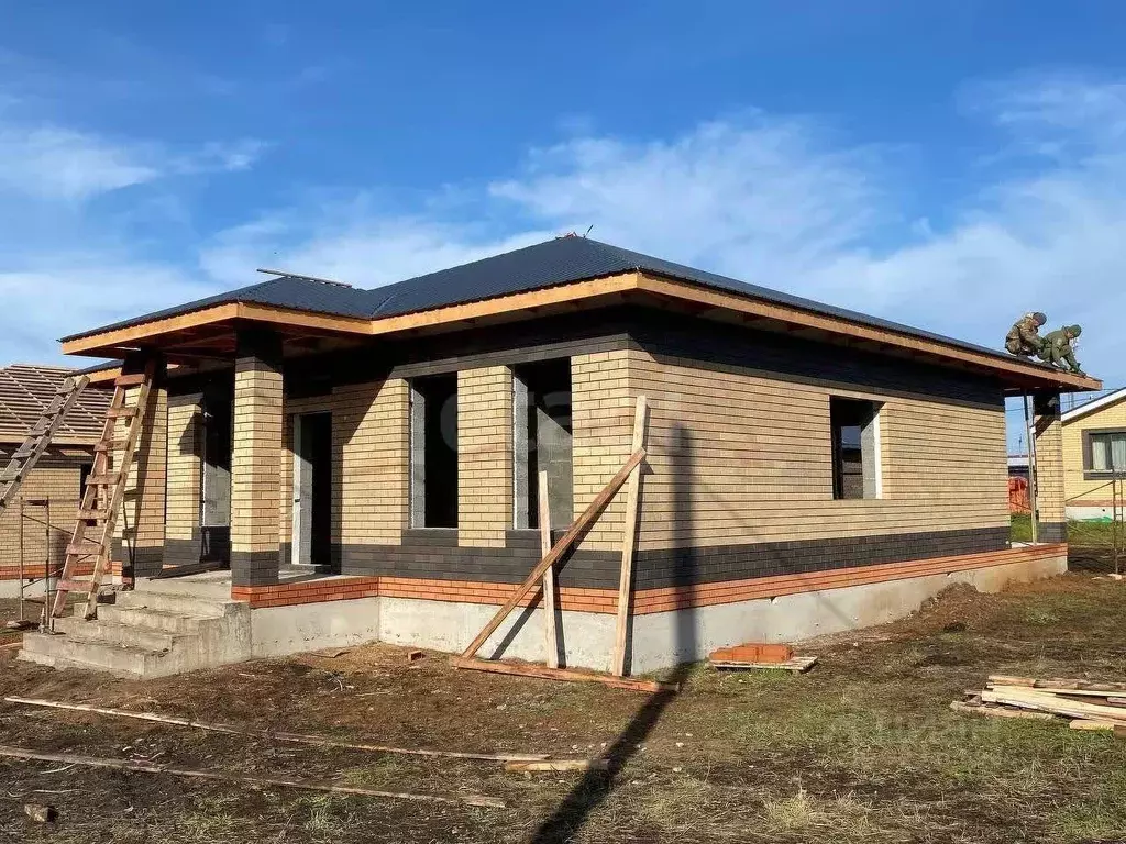 Дом в Башкортостан, Иглинский район, с. Акбердино ул. Дружбы, 4 (94 м) - Фото 2