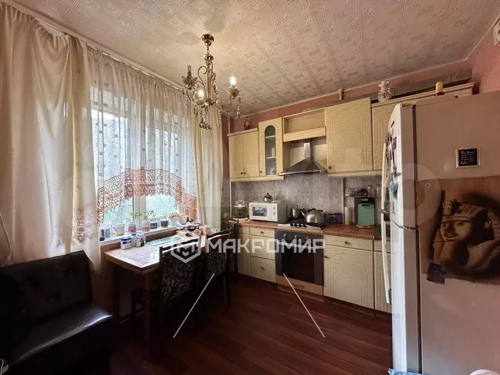 2-к. квартира, 58 м, 3/10 эт. - Фото 1