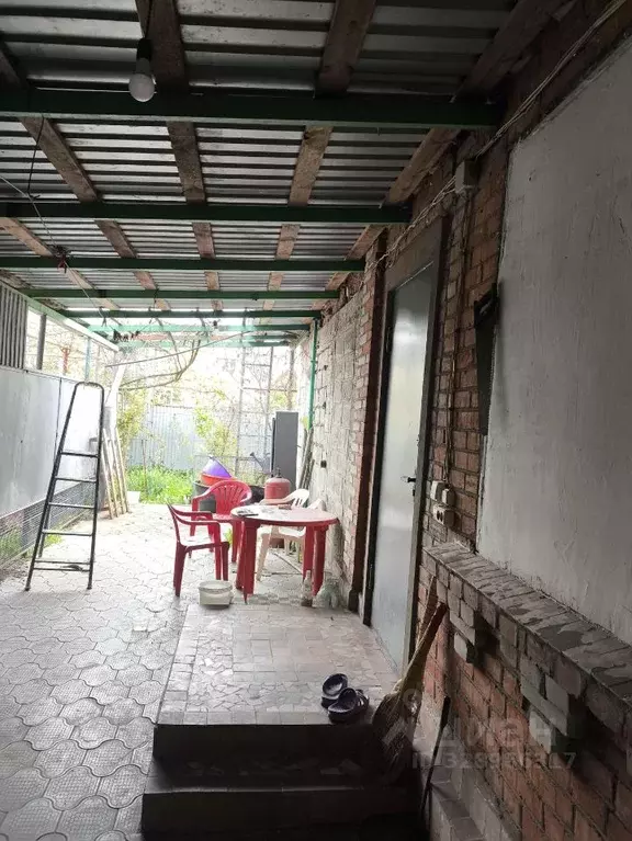 Дом в Краснодарский край, Краснодар № 1 СНТ, ул. Северная, 704 (80 м) - Фото 2