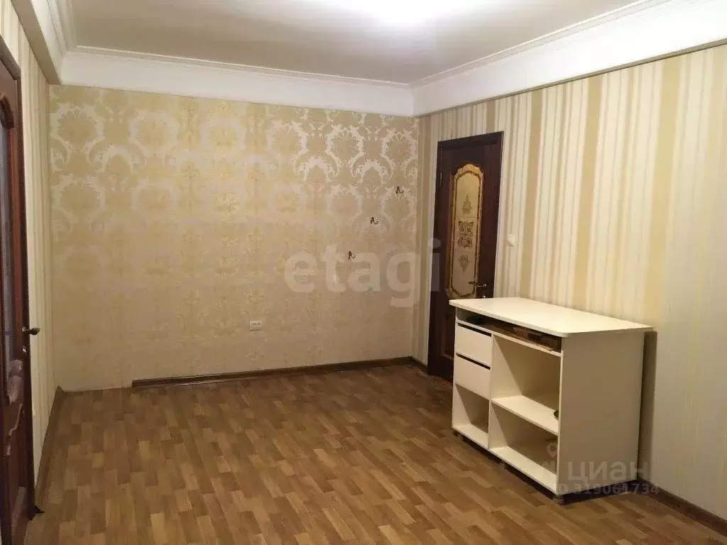 3-к кв. Дагестан, Махачкала ул. Юсупа Акаева, 3 (53.0 м) - Фото 0