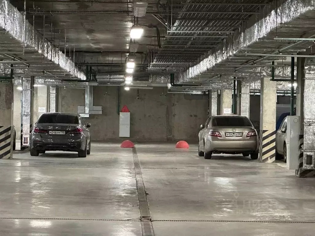 Гараж в Москва ул. Саларьевская, 14к2 (14 м) - Фото 2