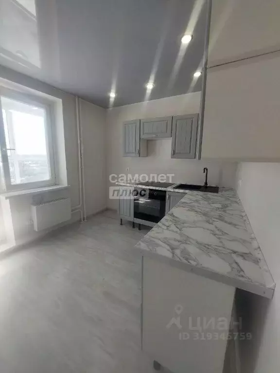2-к кв. Тюменская область, Тюмень ул. Федюнинского, 54к2 (59.8 м) - Фото 0