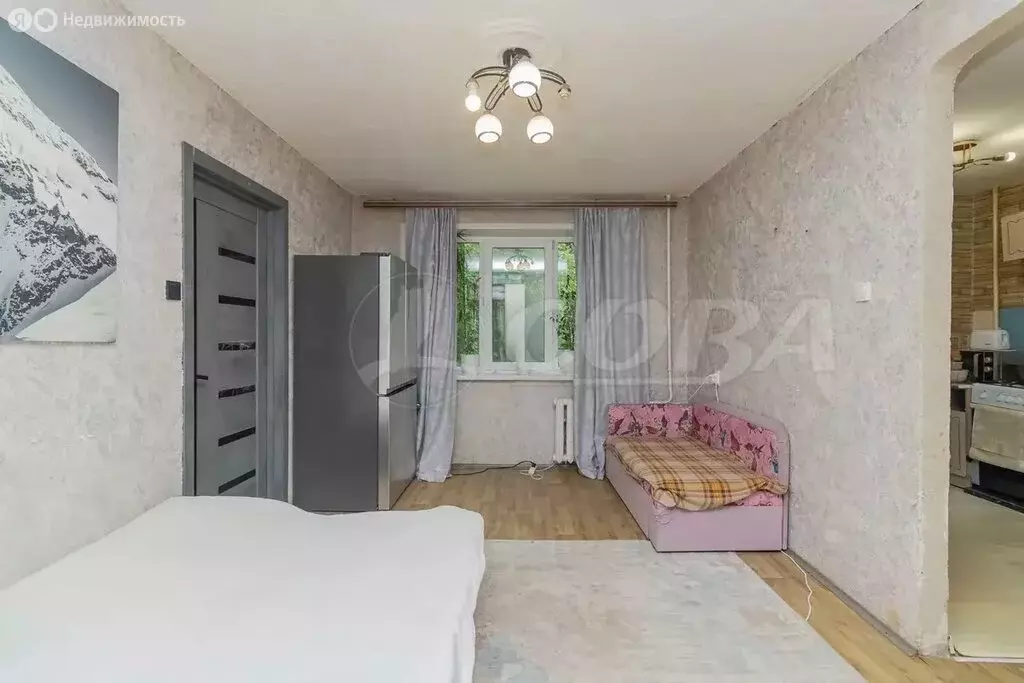 2-комнатная квартира: Тюмень, улица Энергетиков, 54 (44 м) - Фото 2