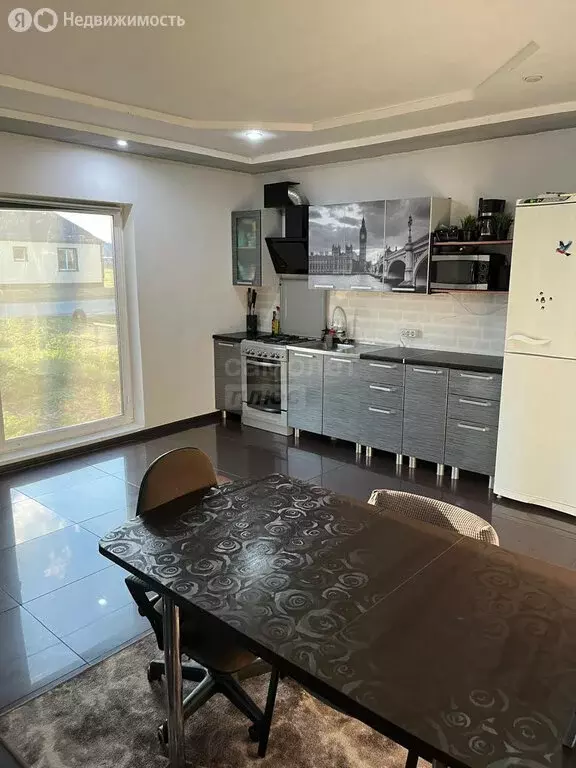 Дом в село Ташла, улица Новосёлов, 25 (100 м) - Фото 1