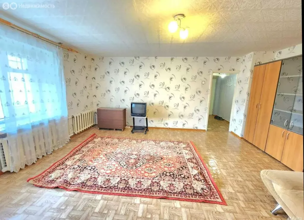 1-комнатная квартира: Октябрьский, 35-й микрорайон, 15 (42 м) - Фото 1