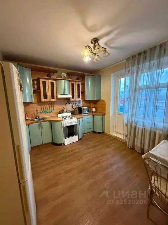 2-к кв. Нижегородская область, Кстово пер. Первостроителей, 2 (70.0 м) - Фото 2