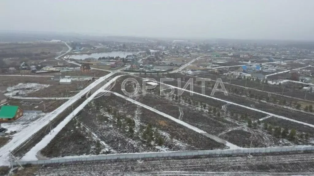 Участок в Тюменская область, Тюменский муниципальный округ, д. Зырянка ... - Фото 1