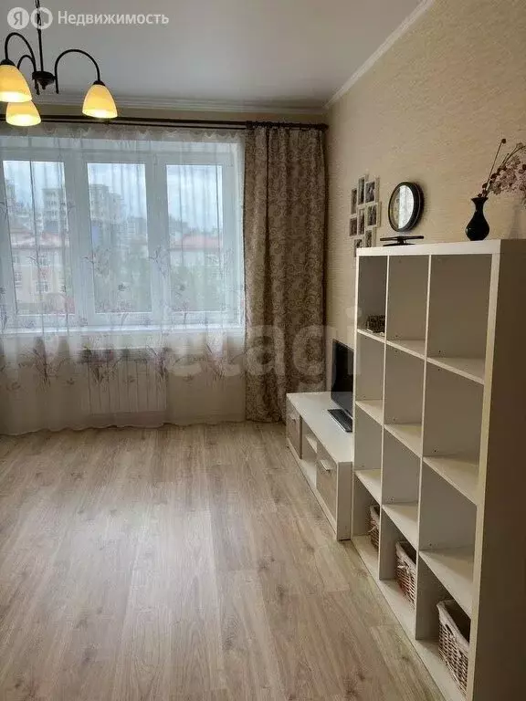 1-комнатная квартира: Калининград, улица Виктора Денисова, 22 (41.3 м) - Фото 2