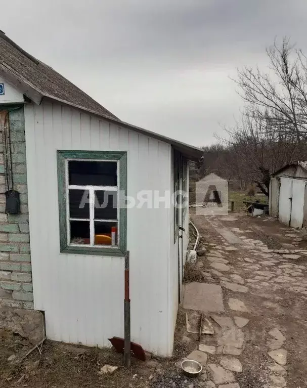 Дом в Ростовская область, Белокалитвинский район, Богураев хут. Нижняя ... - Фото 1