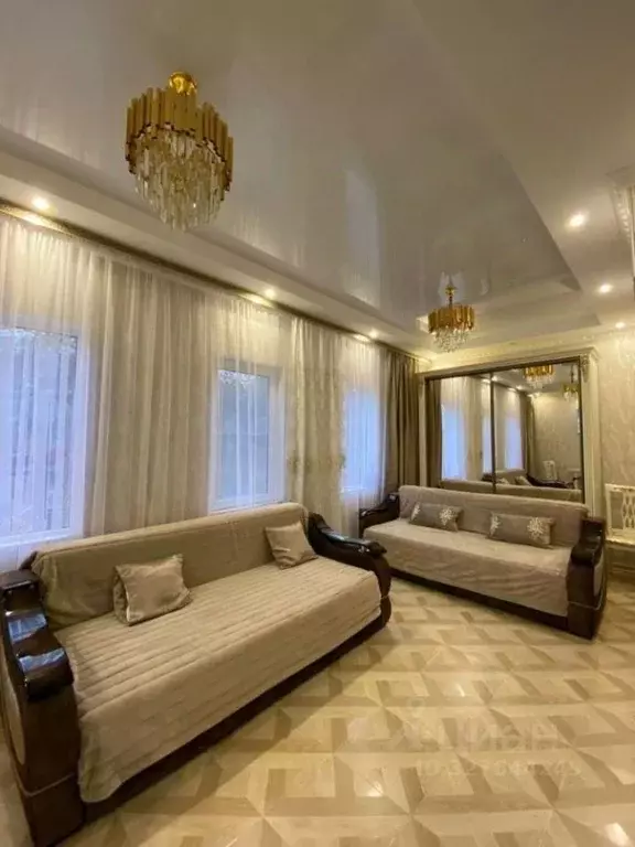 Дом в Ставропольский край, Кисловодск ул. Катыхина (100 м) - Фото 1