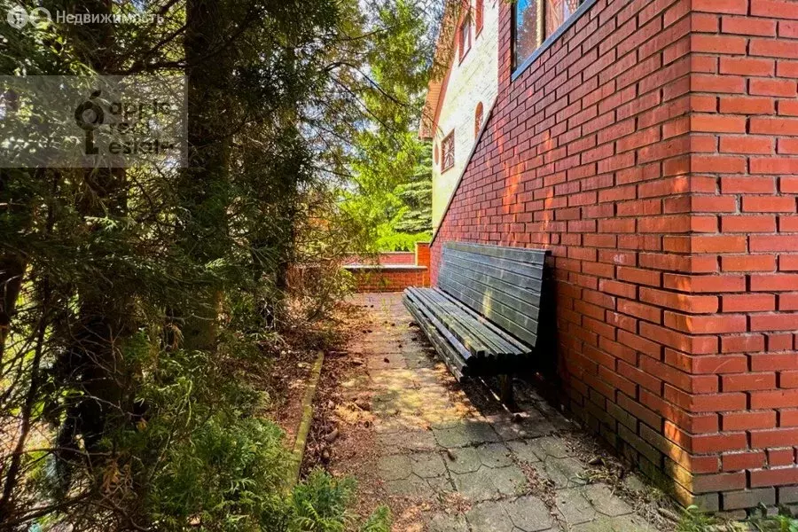 Дом в Одинцовский городской округ, деревня Асаково (287 м) - Фото 0