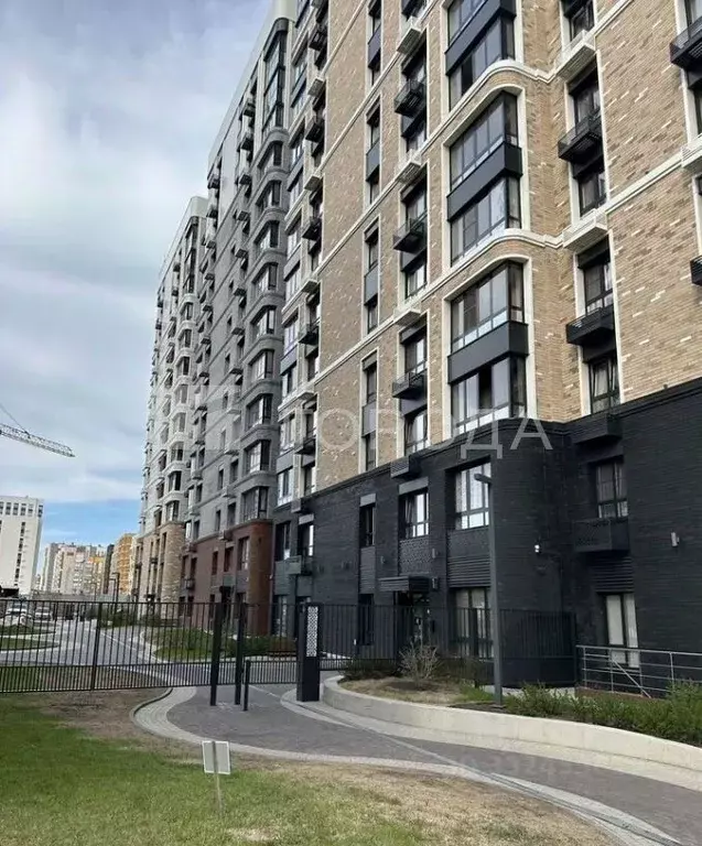 3-к кв. Алтайский край, Барнаул ул. 280-летия Барнаула, 26 (89.0 м) - Фото 1