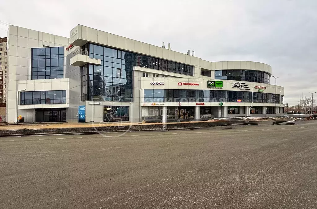 Помещение свободного назначения в Свердловская область, Екатеринбург ... - Фото 1