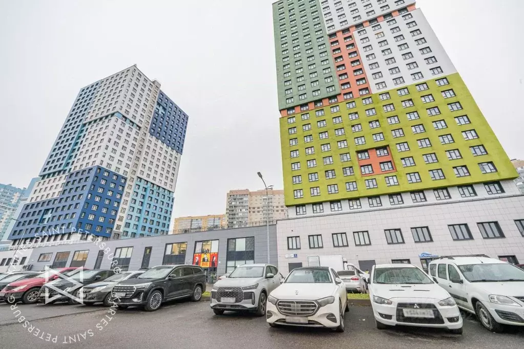 Помещение свободного назначения в Санкт-Петербург пос. Парголово, ул. ... - Фото 1