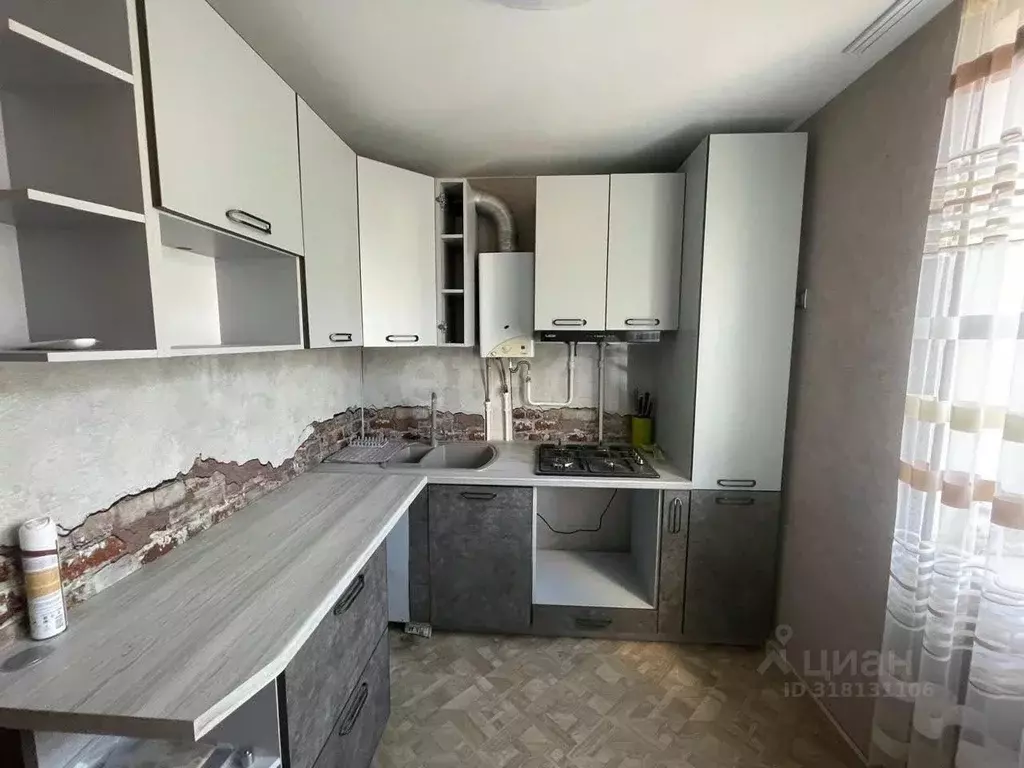 3-к кв. Севастополь, Севастополь, Балаклава г. ул. Строительная, 45 ... - Фото 0