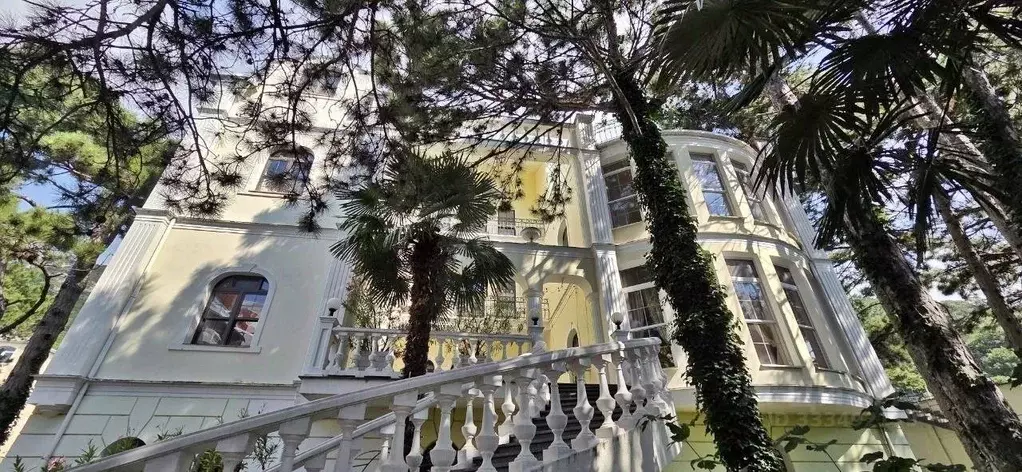 Дом в Крым, Ялта муниципальный округ, Восход пгт ул. Горная (742 м) - Фото 1