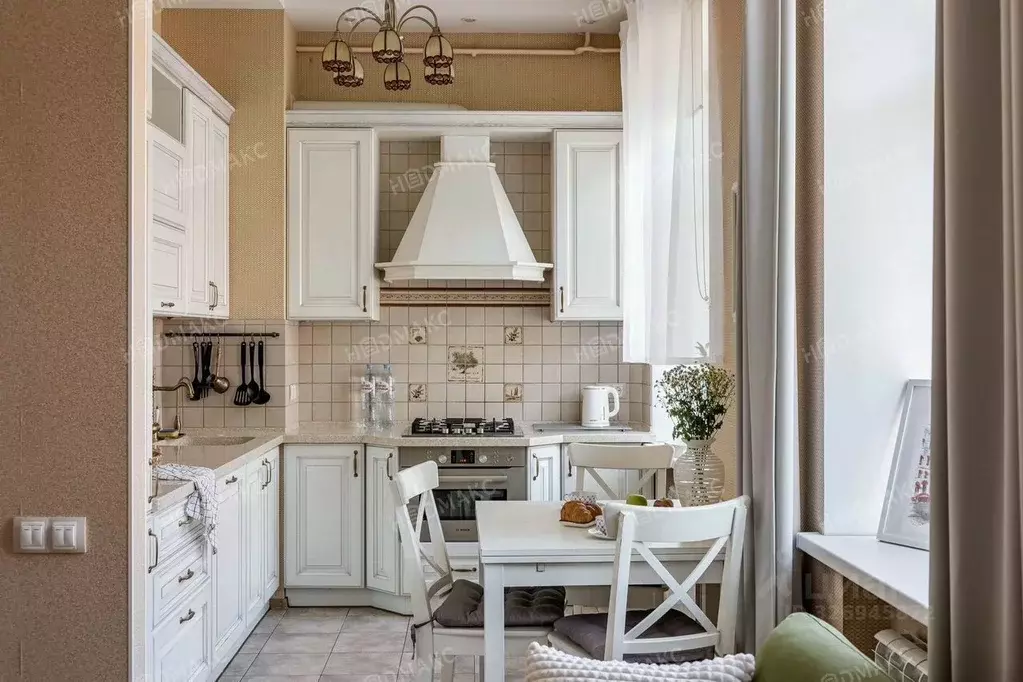 3-к кв. Санкт-Петербург ул. Короленко, 10/3 (71.0 м) - Фото 1