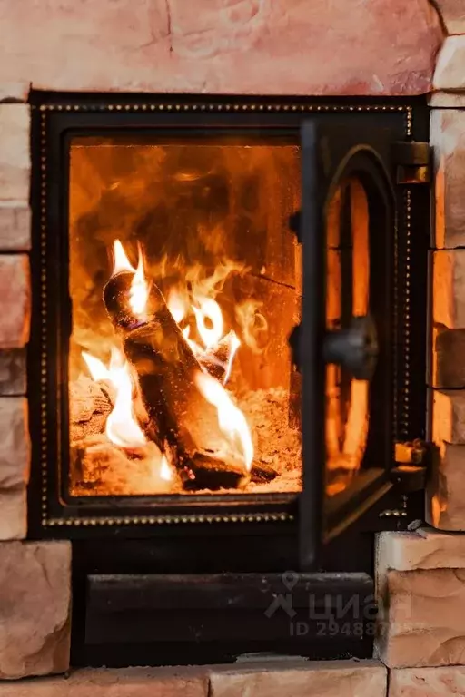 Дом в Ленинградская область, Выборгский район, Красносельское с/пос, ... - Фото 1