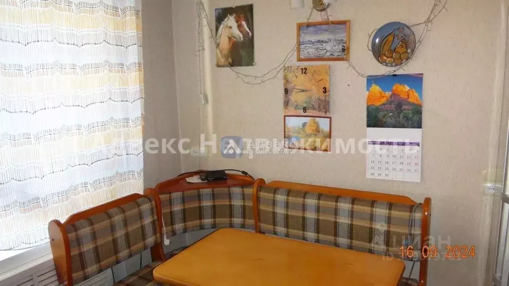 3-к кв. Тюменская область, Тюмень Советская ул., 88 (79.6 м) - Фото 0